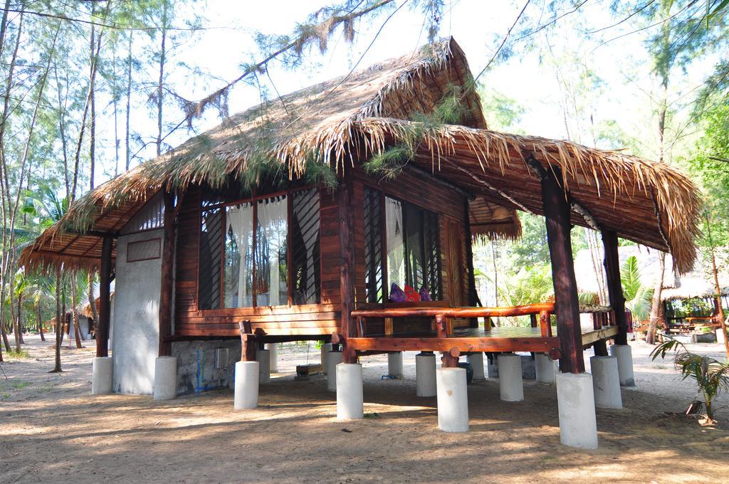 The Moken Eco Village - Sha Plus Ko Phra Thong Eksteriør billede